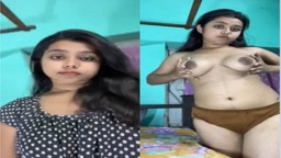 Sexy Desi Girl Shows her Nude Body