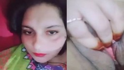 Rajasthani Sex Slut Showing Naked Body Parts